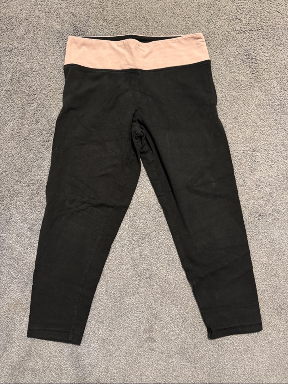 Victoria Sport Black Capri Leggings with Light Pink Waistband